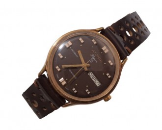 Atomik Saat Atomik Kol Saati Atomik..