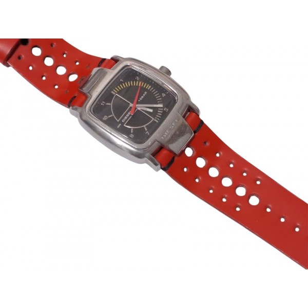 Diesel Saat Diesel DZ-4031 DZ4031 Kol Saati